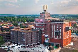 Das kulturzentrum dortmunder u wurde im zuge der europäischen kulturhauptstadt ruhr 2010 gegründet und ist ein symbol des aufbruchs und strukturwandels im ruhrgebiet. Dortmunder U Smartplaces