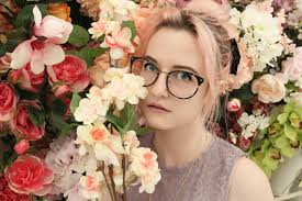 Sarah Doody (@puellaignava)