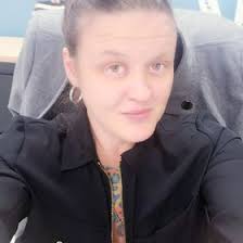 Emily Starkey Branshaw (sassytexan85)