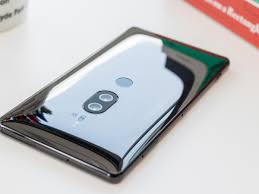 Sony Xperia XZ2 Premium Review ...