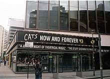 Musical jest niezwykły w swojej konstrukcji; Cats Musical Wikipedia