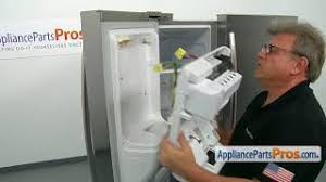 These ice makers use the same system that cools the entire refrigerator. How To Samsung Ice Maker Assembly Da97 07549b Youtube