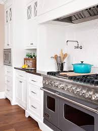 See how le creuset's beautiful new color can work in your kitchen. Le Creuset Pot Design Ideas