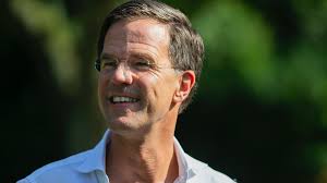 Sebastiaan bas rutten (dutch pronunciation: Mark Rutte Op Eerste Dag Van Vakantie Toch Nog Een Beetje Aan Het Werk Linda Nl