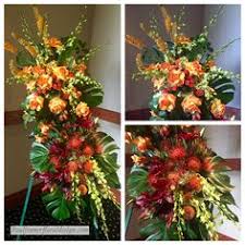 The chapel at forest park westheimer is a traditional space with pews that seat approximately 250 guests. 13 Funeral Flowers Ideas Condolence Flowers Funeral Flowers Flower Arrangements