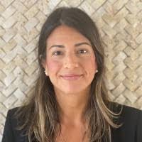 Rebeca Mora's Instagram, Twitter & Facebook