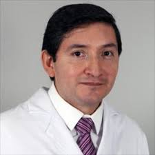 Dr. Carlos Alberto Cajas Ipiales, Ortopedista y Traumatólogo en Quito