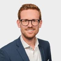 8 "Roger Blättler" profiles