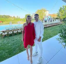 Simona halep și toni iuruc au ajuns la discuția despre nași. Simona Halep S A CÄƒsÄƒtorit In Secret Cu Toni Iuruc Foto Stirileprotv Ro