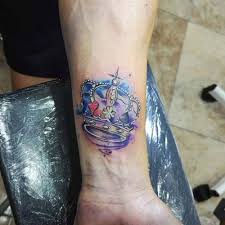 Colorful Crown Tattoo Renkli Tac Dovmesi Tattoo Dovme Tac