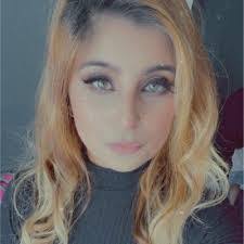 Danielle Degen's Instagram, Twitter & Facebook