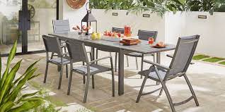 However, with the butterfly leaf extension, the proportions become generous enough for any occasion, whether it's a breakfast. Extendable Outdoor Dining Tables