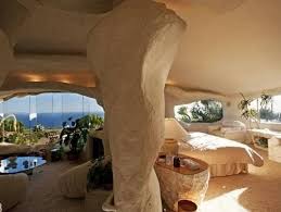 15 Maisons Extraordinaires Qui Defient L Entendement Maison Troglodyte Maison Decoration Maison