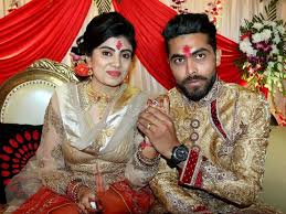 #ravindra jadeja #he is so amazing #i hope he plays #ravichandran ashwin #ravindra jadeja #manchester city #boloorsportsmania #dailysportsupdate. Ravindra Jadeja Flaunts Sword Skills Ahead Of Marriage With Riva Solanki Cricket News