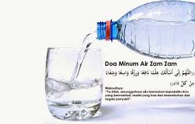 Pada manasik haji dan umrah, minum air zamzam adalah setelah sholat di belakang makam ibrahim. Bacaan Doa Ketika Minum Air Zam Zam Dan Terjemahannya