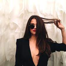 Subscribe to selena gomez mailing lists. Selena Gomez Now Has The Most Followers On Instagram E Online