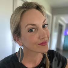 Brandi Ingram's Instagram, Twitter & Facebook