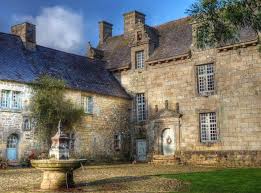 Drop Box Le Manoir Chateau France Maison Bretagne