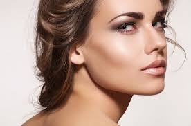 A wide nose is not necessarily unattractive, but sometimes, especially for functions or weddings, you may want to contour your nose a little to give it a more slender appearance. Choosing A Nose Shape And Nose Size When Considering Rhinoplasty