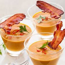 Soupe De Courge Et Chips De Jambon En Verrine Recette Soupe Courge Recettes De Cuisine Veloute Potiron