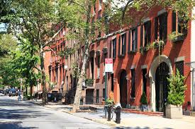 When her past catches up with her, however, she must choose between two countries and the lives that. Brooklyn Heights An Insider S Guide To The Stunning Historic Neighborhood Vogue