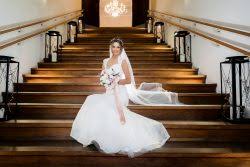 Heiraten in paar monaten und ich bin eine zierliche, kleine frau (1.50cm). Passende Brautkleider Fur Kleine Zierliche Frauen Hochzeitsmagazin Und Blog