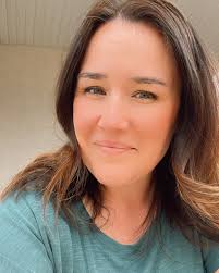 Amanda England (@amanda.england.writes) • Instagram photos and videos