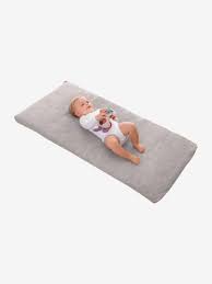 Die meisten kindermatratzen bestehen aus den folgenden materialien: Vertbaudet Matratze Fur Baby Reisebetten 60 X 120 Cm In Grau