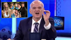 Buna rağmen ahmet çakar gibi yazarlar ortamı germek için ellerinden gelmeyeni bile yapıyorlar. Ahmet Cakar Sacitaslan Com