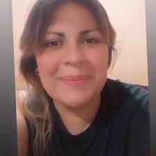 Debora Flores en personas