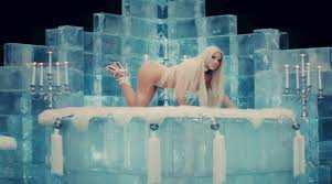 Instagramstory von shirin david, instagram: Tipp An Shirin David Zieh Dich An Sonst Hiphopholic De