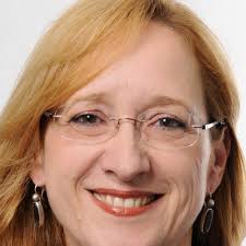 Edelgard LINDHOFF-LAST