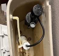 Remplacement du clapet des toilettes ? : r/HomeMaintenance