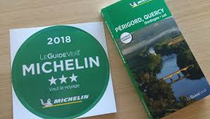 Photo Le Guide Vert Michelin fête ses 100 ans et sublime nos paysages ...
