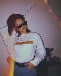 Retro has most of the features that you would expect from an instagram viewer: Retro Baddie