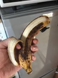 So, let us know about their health benefits. Putting A Banana In The Fridge Will Make It Have Black Spots Outside But Keep It Perfect Inside You Can Keep Them For Longer Like This Lifehacks