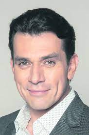 Salinas then enrolled at centro de educación artística (cea) in 1990 and after finishing his studies, he. Jorge Salinas Filme Alter Biographie
