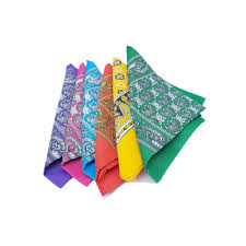 Todos los mexicanos, alguna vez, hemos visto o hemos usado un paliacate en algún festival, pero ¿qué tanto sabes de estos accesorios? Panuelo Paliacate De Algodon Colores Surtidos Comercializadora Hiro