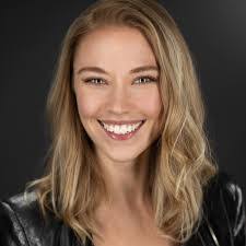 Rachel Tallman's Instagram, Twitter & Facebook