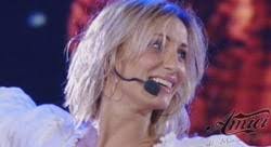 Maria zaffino è stata insieme per anni all'ex alunno di amici michele maddaloni, ora ha accanto a sé un è ormai un ventennio che il talent amici va in onda. Per Sollestarte Arrivano I Ballerini Di Amici