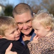 Family's anguish as 'adoring' Hove nurse, 37, is diagnosed with rare cancer 