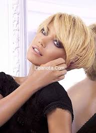 7 نصائح في المكياج لتحصلي على صور سيلفي رائعة Mama Hair Happy Hair Short Hair Styles