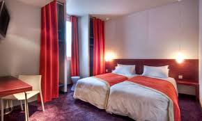 L'ibis paris alésia montparnasse hotel si trova nel cuore di parigi, a 3 km dalla porte de versailles, a 5 km dalla torre eiffel e a 15 km dall'aeroporto. Tous Les Hotels Pas Chers A Paris A Partir De 17 Euros