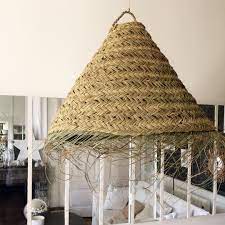 la jolie suspension en feuilles de palmier est desormais disponible sur la boutique en ligne florencebouvier fr feuille palmier deco maroc feuille