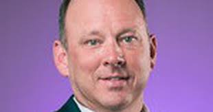 (cke), a privately held company based in franklin, tennessee, runs and operates carl's jr. Qdoba Taps Former Cke Exec As Cdo Qsr Web