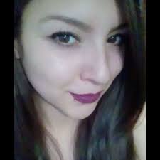 Maggie Valle (@MaggieValleA)