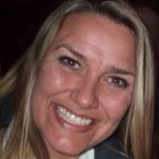 Jacqui Steele's Instagram, Twitter & Facebook