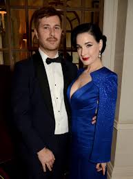 The burlesque star revealed all to khloe kardashian when she appeared on her chat show on wednesday night. Why Dita Von Teese S Boyfriend Finds Her Sexier When She S Covered Up As She Chats Feminism Metoo Era And Stripping At 50
