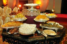 Milk Rice And Sri Lankan Sweetmeats All Laid Out For The Traditional Poruwa Ceremony Of Puthula S And Janaka S Wed Sweet Meat Fusion Wedding Sri Lankan Recipes
