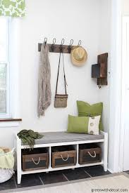 Learn valuable tips about sherwin williams aesthetic white before deciding to paint this interior paint color in your home. Aesthetic White By Sherwin Williams Paint Colors Green With Decor